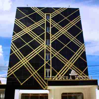 法希拉伊斯蘭飯店巴東 Hotel Exterior