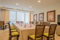 Hotel Torres de Somo