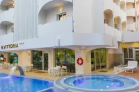 Hotel Vittoria - Infinity Pools