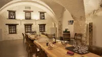 Klosterhotel Kreuz Hotel di Delemont