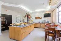 Tri Hotel Executive Criciúma - sarapan