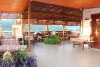 Zeybek 2 Pension & Apart