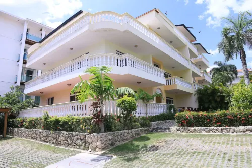 Residencial Las Palmeras
