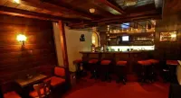 T3 Alpenhotel Garfrescha - bar