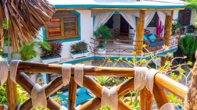 Monyoli酒店和精品店