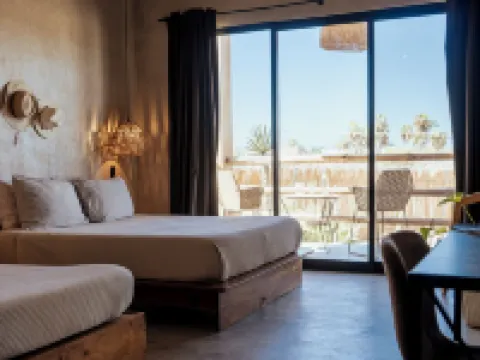 Baja Temple Hoteles en Todos Santos