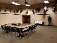 Rushmore Express & Suites