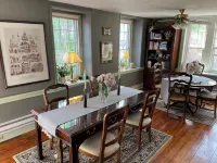 Hargrave House B & B