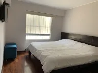 MLA Apartments - Bolognesi Hotels near Sol De Paijan