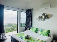 Tahiti Moetama Lodge : VILLA NUI Hotels in 