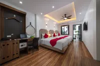 Hanoi Liliane Hotel and Travel Hotel in zona Chua Cau Đong