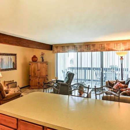 Waterfront Port Clinton Condo w/ Pool Access!