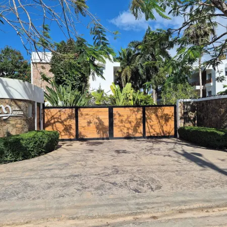 Punta Popy 3Br Duplex with Pool, Walk to Beach