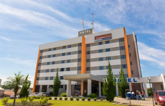 坎波湖快捷酒店