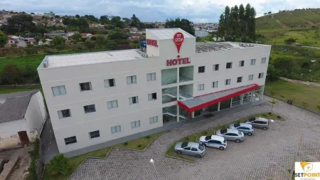 Hotel 494 Oliveira-MG Отели в г. Сан-Франсиску-ди-Паула