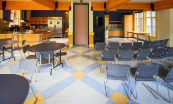 HI Banff Alpine Centre - Hostel