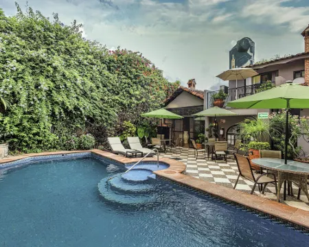 Casa del Sol Inn Hoteles en Ajijic