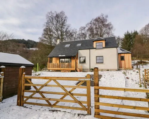 Fois House Hotels in Callander
