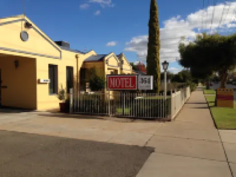 เคียแบรม มอเตอร์ อินน์