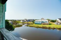 Quiet Hatteras Duplex with Decks ~ 1 Mile to Beach - Wifi