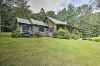 Creekside Berkeley Springs Cabin on 35 Acres! - Spa