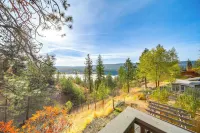 Lakeview Retreat w/ Fireplace, Spa Tub & Balcony - Wifi