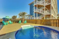 Chic Surf City Retreat w/ Pool < 1 Block to Beach! - balcony