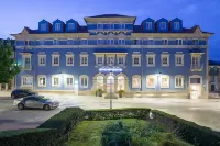 Ibis Styles Chaves - 3-Star