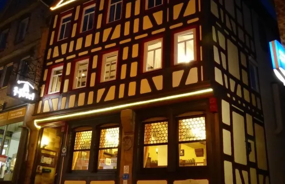 格里莫斯豪森酒店