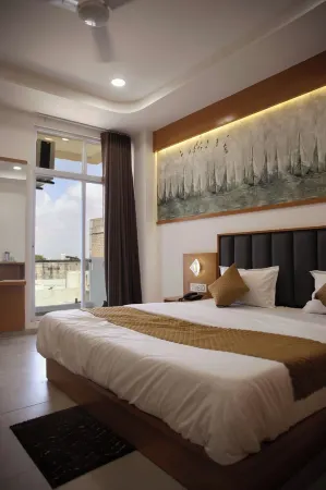 Hotel The Grand Shiva Отели рядом с достопримечательностью «Храм Дваракадиши»