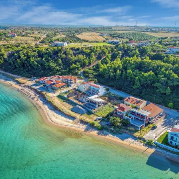 Elpiniki Luxury Rooms
