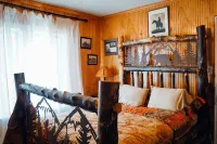 Just minutes from EVERYTHING! Lots of amenities.