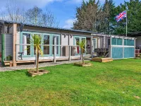 Garden Lodge