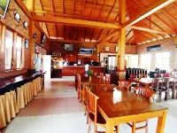 Samosir Villa Resort Hotels in Simanindo