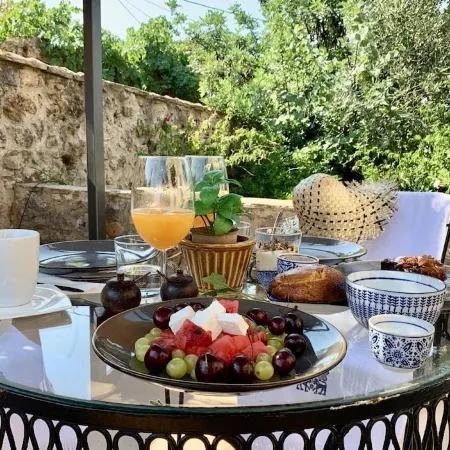Villa Vager Mani Hotel