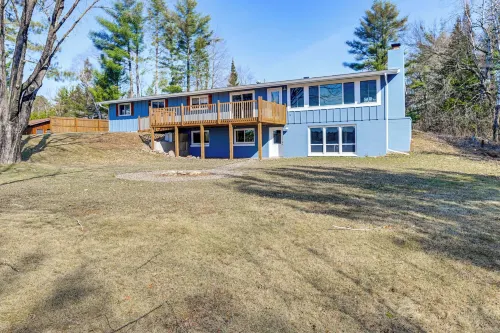 Family-Friendly Lakefront Retreat in Tomahawk! - WiFi