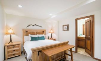 Pacific Street Townhome 514B by AvantStay Cute Townhouse in the Heart of Telluride