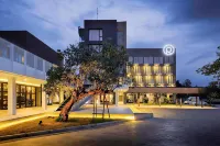 R Photo Hotel Hotels in Nakhon Phanom