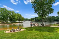 Kool Breeze by Avantstay Boat Ramp + Hot Tub