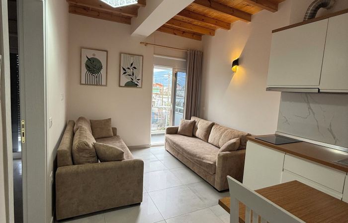 Maison Apartments