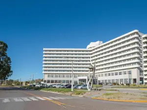 Rayentray Grand Hotel