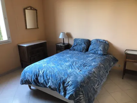 Mare è Monte 4,5 km from the sea. Ideal for touring Corsica Отели в г. Гизоначча