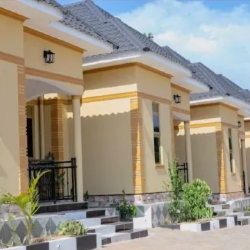 golden hotel and apartments