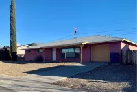 Heart of Page, Walk to Downtown; Fast WiFi; Clean