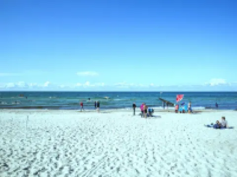 Luxushaus Boddenküste Mit Sauna Hotels in Fuhlendorf