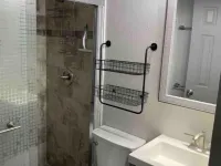 DOUBLE DOWN SUITE : Unit A       Casino Retreat & Pickleball court Hotels in Love County