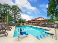 Red Roof Inn Virginia Beach Hotels near Sandler Center