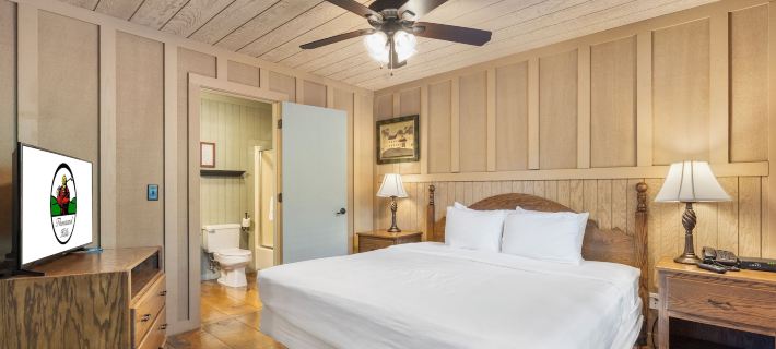 Cabins at Green Mountain Hotels in Branson