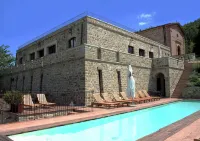 Agriturismo Monastero di San Biagio - Pools