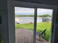 Newly renovated 3 bedroom lakefront home on all-sports Crooked Lake!